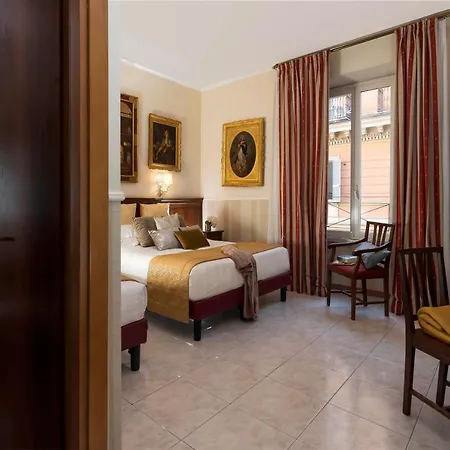 Des Artistes Hotel 3*