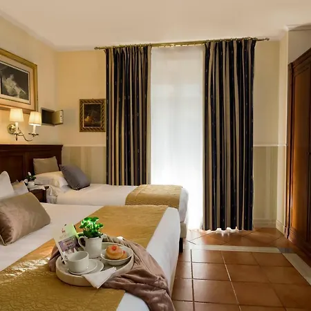 Hotel Des Artistes Roma
