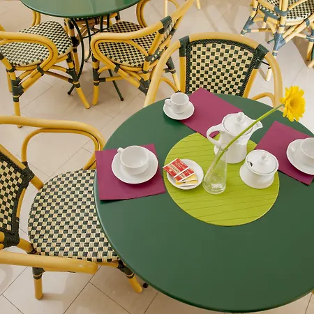 Des Artistes Hotel Roma