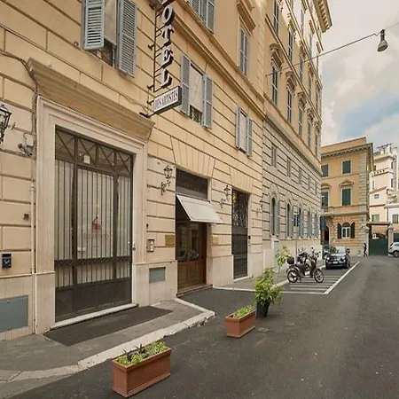 Des Artistes 3* Roma